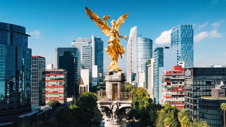 MEKSYK- " Pielgrzymka z wizytą u Matki Bożej w Guadalupe"