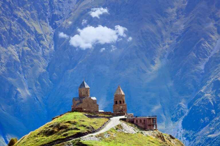 PIELGRZYMKA DO GRUZJI I ARMENII - ks. Szymon Kula