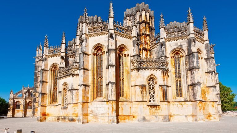 PIELGRZYMKA DO PORTUGALII z Santiago de Compostela | Opieka duchowa: Ks. Andrzej Bienia - RADIO FARA